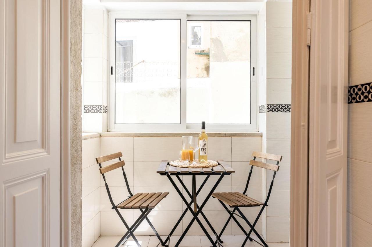 Lovelystay - The Wanderers Hideout Lisboa Exteriör bild